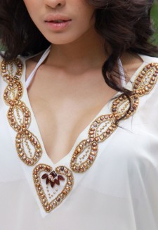 White long kaftan – real pearls