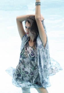 Short cover-up bikini with peacock print